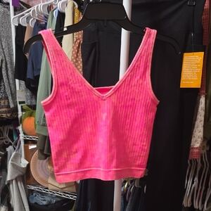 Zenana 2-Way Outfitters Bright Pink Ribbed Crop Top (Lrg/Xl)
